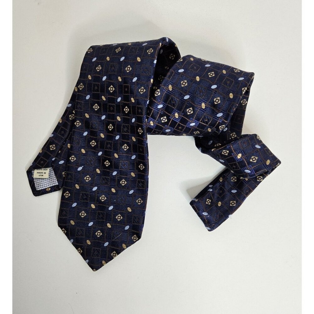 John W Nordstrom Mens Silk Tie Geometric Pattern Navy‎ Blue Made in USA 60"